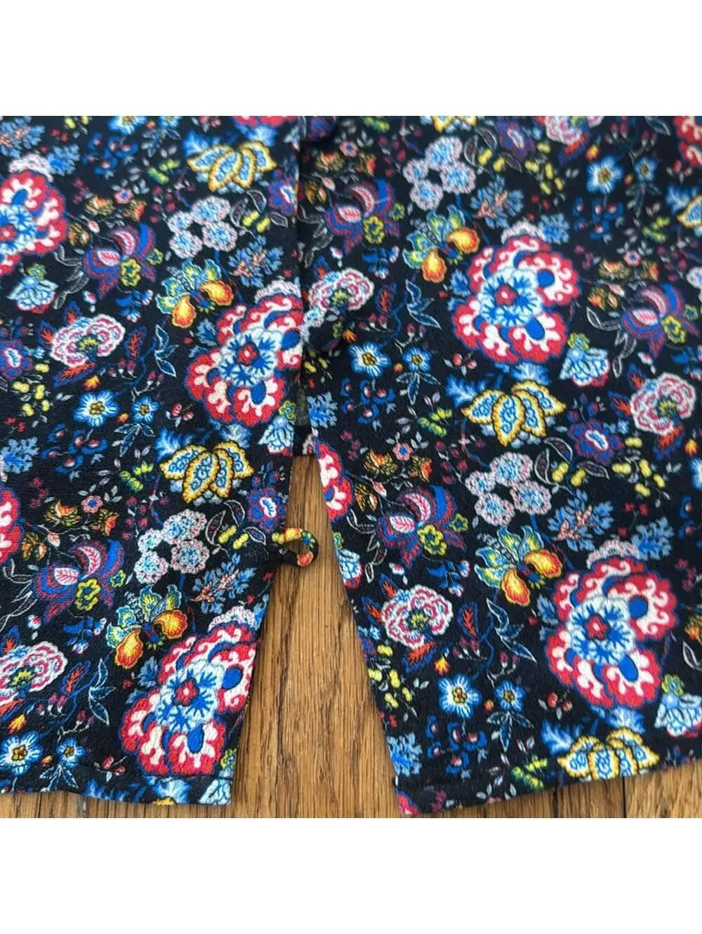 Frame Open Scarf VNeck Long-Sleeve Floral Print Blouse Small
